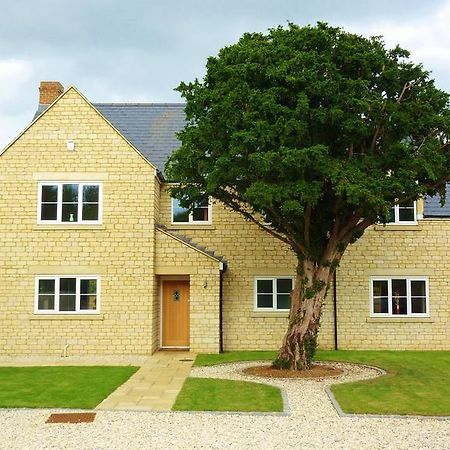 Coombe Cottage Sutton Green Екстериор снимка